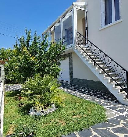 Belle Maison Avec Jardin Rdc T3 De 70M2 Vacances Ou Cure Thermale Rochefort Ngoại thất bức ảnh