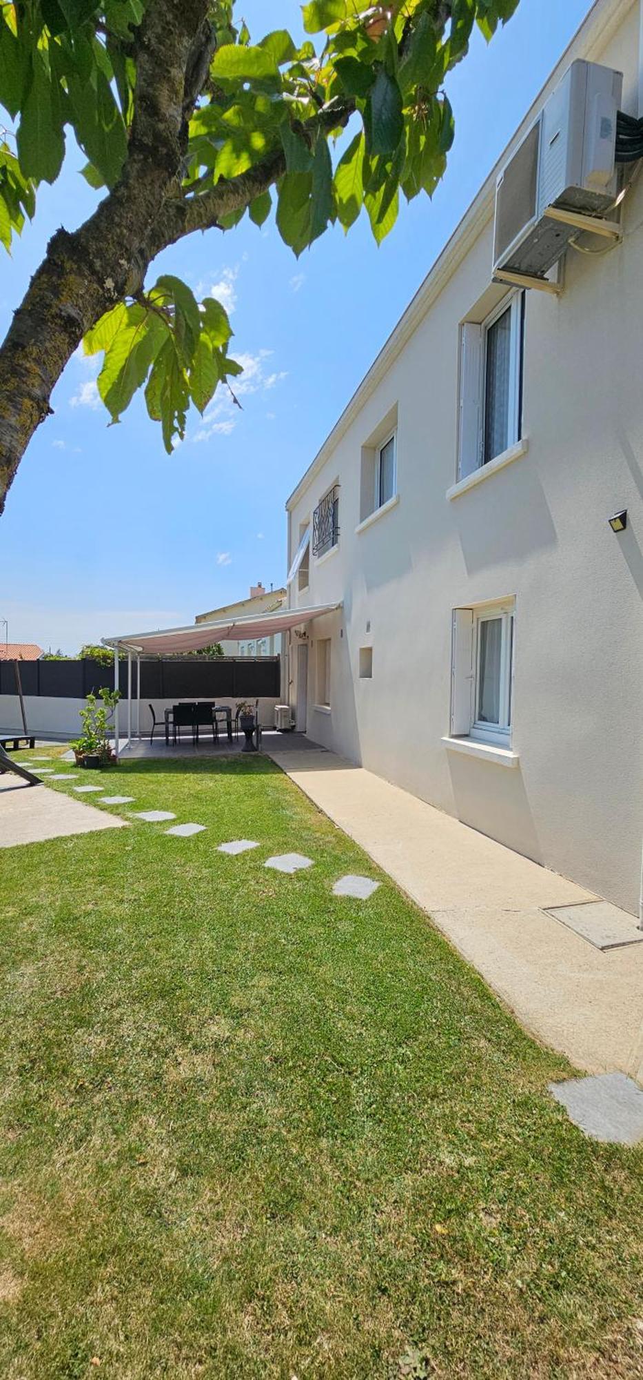 Belle Maison Avec Jardin Rdc T3 De 70M2 Vacances Ou Cure Thermale Rochefort Ngoại thất bức ảnh